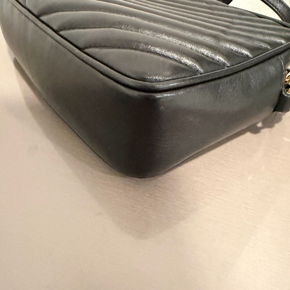 Yves Saint Laurent Black Chevron Crossbody Bag - Picture 11 of 15